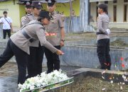 Kapolres Samosir AKBP Rina Pimpin Ziarah dan Tabur Bunga di TMP Sidamdam, “Semangat Pahlawan dan Pelayanan Terbaik”