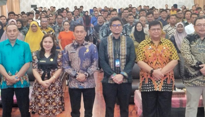Sekda Mixnon Buka Business Marching SPPG-UMKM: “MBG Bukan Cuma Gizi, Tapi Gerakkan Ekonomi Lokal Simalungun”