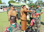 Wakil Wali Kota Herlina Lepas Satgas Yonif 122/TS ke Perbatasan RI-Papua Nugini: “Jaga Kehormatan, Junjung Merah Putih”