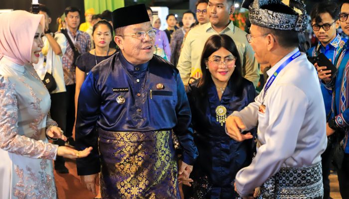 Wesly dan Ny Liswati Hadiri Gala Dinner GEMES di Rakernas APEKSI XVIII Medan:. “Siantar Perkuat Sinergi Kota”