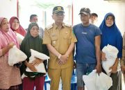 161 Rumah Rusak Akibat Puting Beliung di Pematang Bandar, Bupati Simalungun Tinjau Langsung dan Serahkan Bantuan