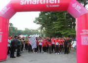 Wali Kota Wesly Silalahi Lepas Jalan Santai dan Senam Sehat di Festival Rakyat Nobar Bola Gembira Kodim 0207