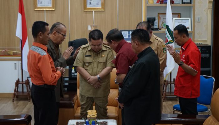 Wali Kota Wesly Terima Audiensi DPC API Pematangsiantar, Komitmen Dukung Kegiatan Keagamaan dan Guru Sekolah Minggu