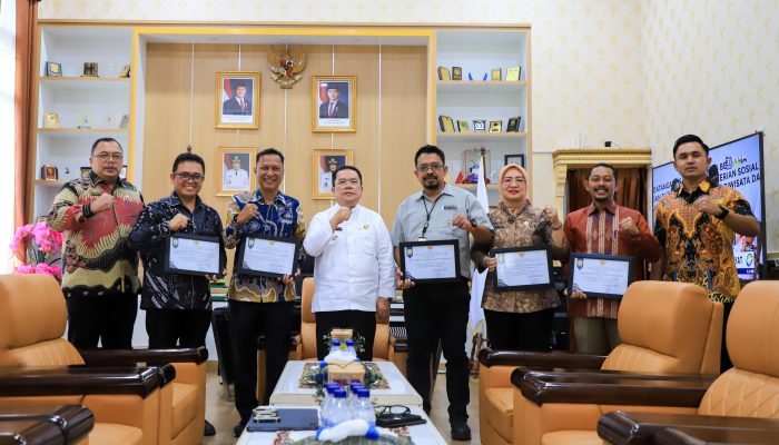 Wali Kota Wesly Silalahi Serahkan Penghargaan AKIP 2026, Inspektorat Raih Nilai Tertinggi