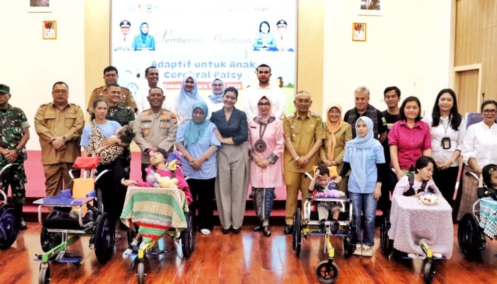 62 Anak Disabilitas di Simalungun Terima Kursi Roda Adaptif, Bupati: Ini Kunci Buka Kesempatan