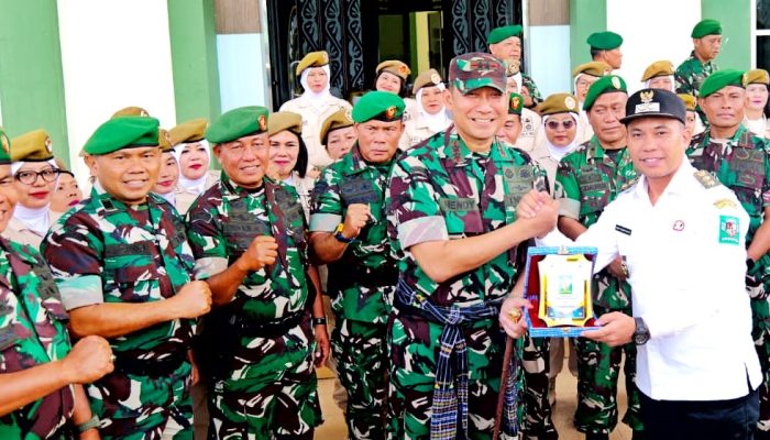 Wakil Bupati Benny Sambut Pangdam I/BB Mayjen Hendy Antariksa, Perkuat Sinergi TNI – Pemkab Simalungun