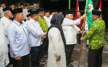 Wali Kota Wesly Lantik Pengurus DMI Siantar 2025-2030, Ajak Makmurkan Masjid dan Masyarakat