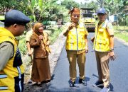 Bupati Anton Tinjau Rekonstruksi Jalan Gunung Maligas 5,6 Km, Warga Minta Bukti Bukan Janji