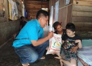 Reinhard Raji Manurung, Influencer Disabilitas dari Simalungun yang Turun dari Rumah ke Rumah Bantu Sesama