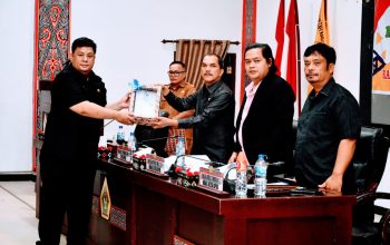 Bupati Vandiko Sampaikan P-KUA dan P-PPAS 2026, Pendapatan Samosir Diproyeksi Naik Rp71 Miliar