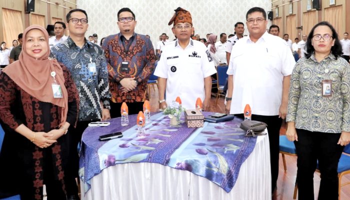 Bupati Anton Saragih Luncurkan SIMARATUR, Digitalisasi Aparatur Nagori Simalungun Dimulai