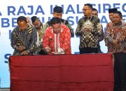 Wali Kota Wesly dan Ketua DPRD Pematangsiantar Tandatangani Komitmen Antikorupsi Bersama KPK dan 33 Kepala Daerah se-Sumut