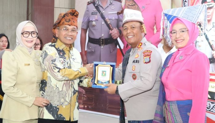 Hadiri Pisah Sambut Kapolres Simalungun: Bupati Tegaskan Sinergi untuk Masyarakat Harus Terus Diperkuat