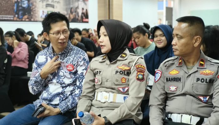 200 Mahasiswa Batam Tourism Polytechnic Ikuti Seminar Safety Riding Honda “Secangkir Kopi Sejuta Impian” Bersama Ditlantas Polda Kepri