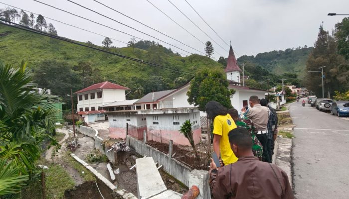 Banjir Rendam Haranggaol Horisan Simalungun, 4 Rumah Terendam 2 Rusak dan SDN 091358 Terdampak
