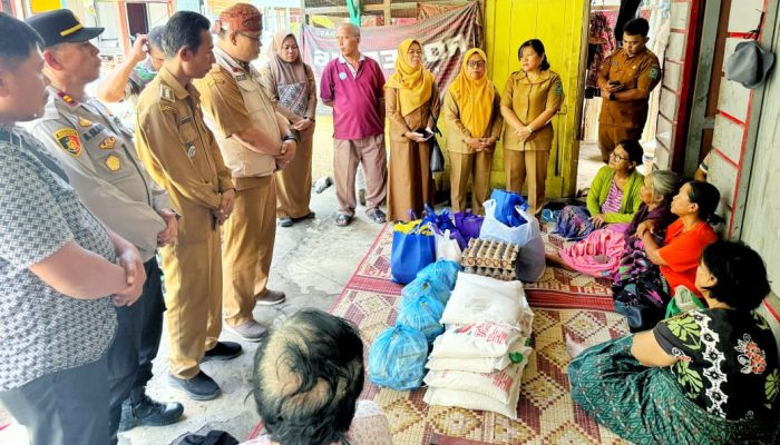 Pemkab Simalungun Salurkan Bantuan untuk Korban Banjir Haranggaol, Batu Besar di Sungai Siboro Diduga Pemicu Luapan