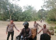 Banjir 40 Cm Rendam Jalan Bosar Maligas – Pengkolan, Polsek Bosar Maligas Turun Evakuasi Pengendara