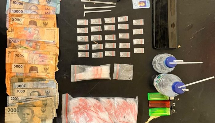 Grebek Warung di Dolok Silau Amankan 24 Paket Sabu, Seorang Pria Ditetapkan Tersangka dan Seorang Wanita Direhab